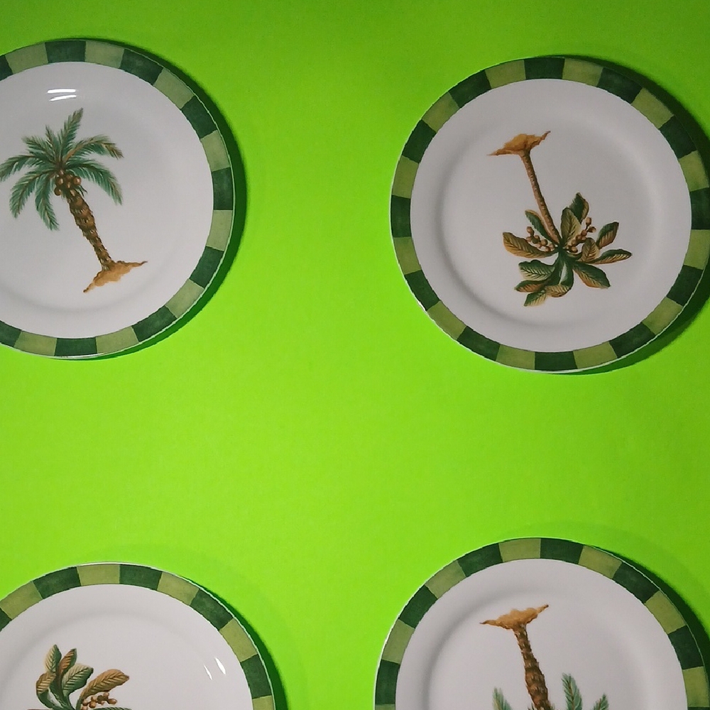 Tropical Green and White Dinner Plate Set